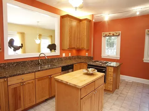 2724 Stuart Dr, Durham, NC 27707 photo 5