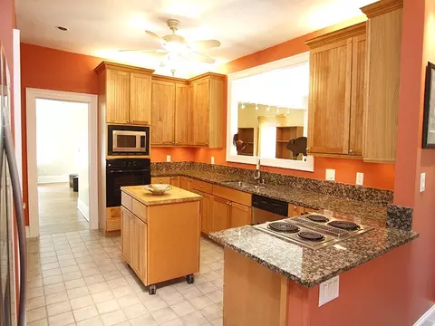 2724 Stuart Dr, Durham, NC 27707 photo 4