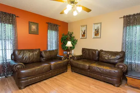 1110 Goldendale Dr, Durham, NC 27703 photo 4