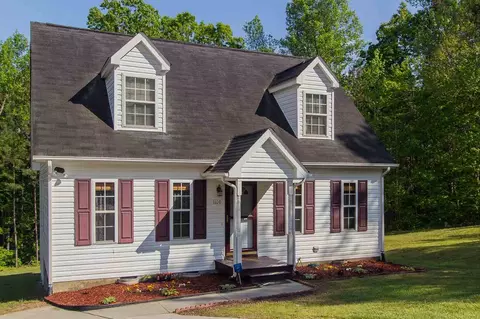 1110 Goldendale Dr, Durham, NC 27703 photo 2