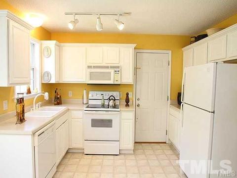 171 Chaney Dr, Garner, NC 27529 photo 4
