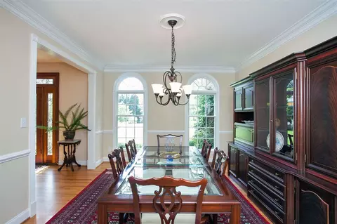 100 Bartica Ct, Cary, NC 27519 photo 3
