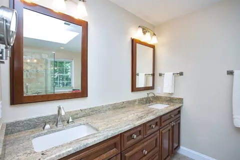 100 Bartica Ct, Cary, NC 27519 photo 14