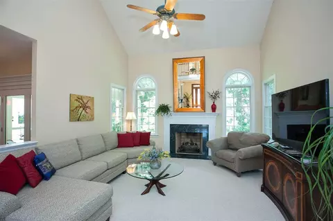 100 Bartica Ct, Cary, NC 27519 photo 8