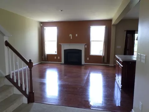 1203 Whispering Oak Ln, Durham, NC 27704 photo 9