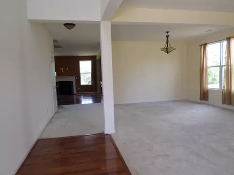 1203 Whispering Oak Ln, Durham, NC 27704 photo 6