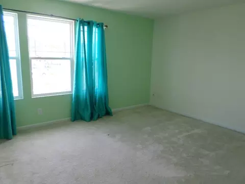 1203 Whispering Oak Ln, Durham, NC 27704 photo 16