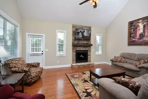 1046 Heather Ln, Wake Forest, NC 27587 photo 9