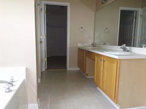 526 Crossview Ln, Durham, NC 27703 photo 19