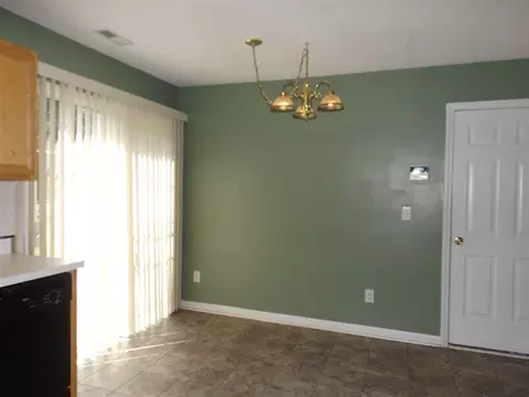 526 Crossview Ln, Durham, NC 27703 photo 12