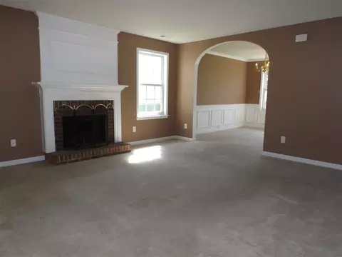 526 Crossview Ln, Durham, NC 27703 photo 2