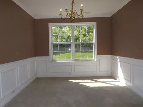 526 Crossview Ln, Durham, NC 27703 photo 5