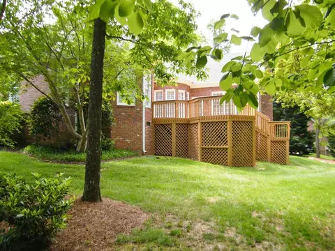 100 Escott Ct, Cary, NC 27518 photo 5