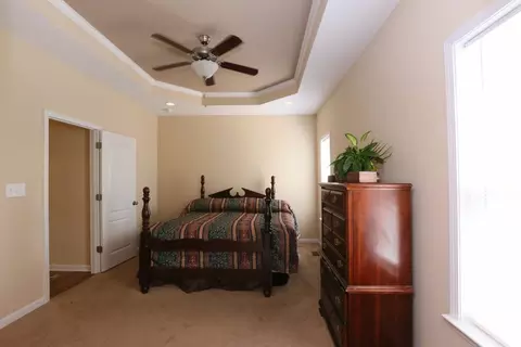 37 Meadow Loop Dr, Clayton, NC 27527 photo 14