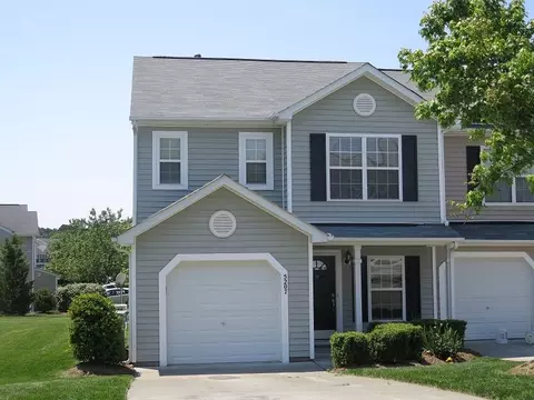 5207 Malik Dr, Durham, NC 27703 photo 1