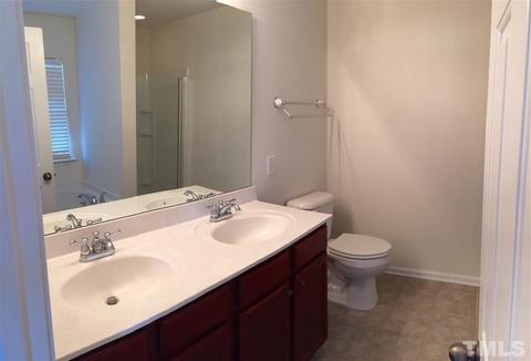 124 Longchamp Ln, Cary, NC 27519 photo 19