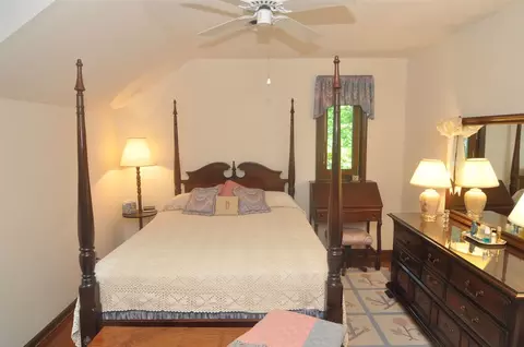200 Brook Ln, Durham, NC 27712 photo 17