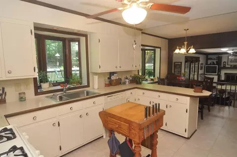 200 Brook Ln, Durham, NC 27712 photo 15