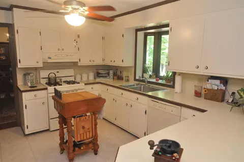 200 Brook Ln, Durham, NC 27712 photo 12