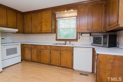 819 Midway Ave, Durham, NC 27703 photo 9