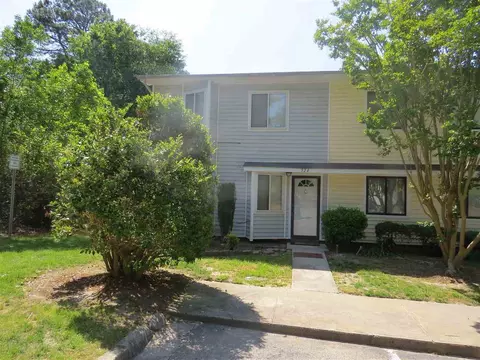 524 Garner Townes Ln, Garner, NC 27529 photo 2