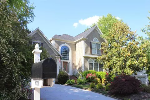 104 Cedarpost Dr, Cary, NC 27513 photo 2