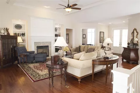 2575 Bittersweet Dr, Durham, NC 27705 photo 2
