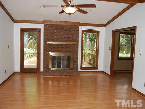 105 Tyser Pl, Garner, NC 27529 photo 4
