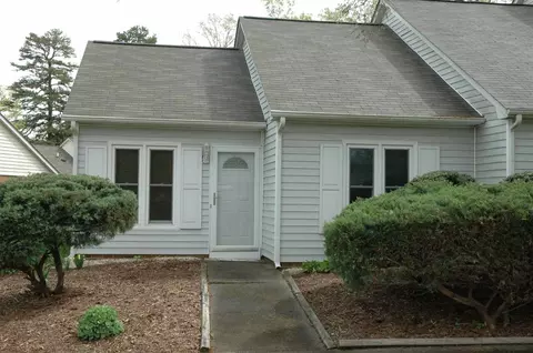 41 Riverwalk Ter, Durham, NC 27704 photo 2