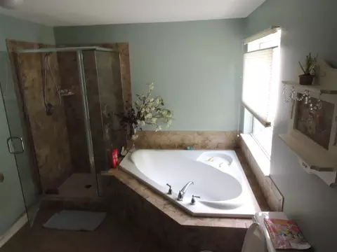 109 Trailview Dr, Cary, NC 27513 photo 11
