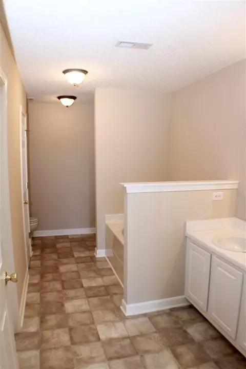 902 Camden Ct, Elon, NC 27244 photo 13