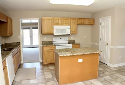 902 Camden Ct, Elon, NC 27244 photo 9
