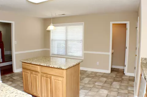 902 Camden Ct, Elon, NC 27244 photo 10