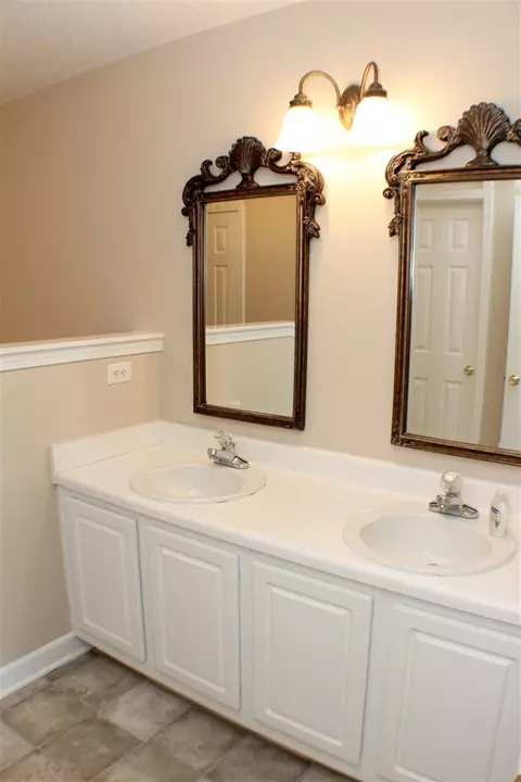 902 Camden Ct, Elon, NC 27244 photo 14