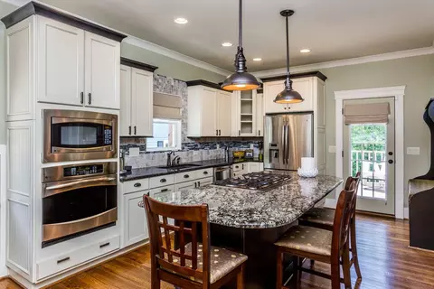 514 E Whitaker Mill Rd, Raleigh, NC 27608 photo 8