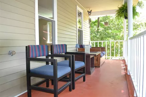 112 Willoughby Ln, Cary, NC 27513 photo 2