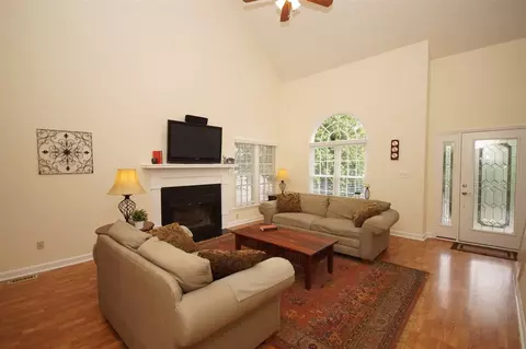 511 Gablefield Ln, Apex, NC 27502 photo 3