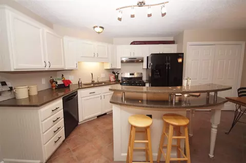 511 Gablefield Ln, Apex, NC 27502 photo 7