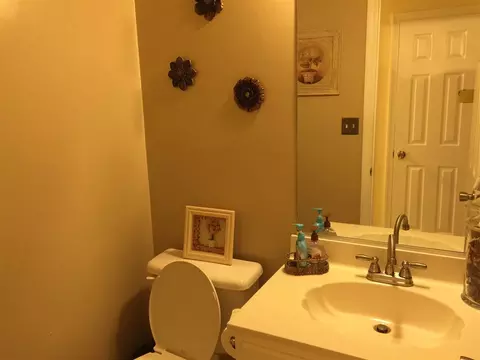 3210 Venus Dr, Durham, NC 27703 photo 19