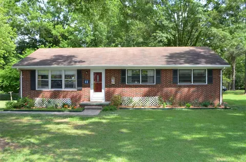 11 Burbank Cir, Durham, NC 27713 photo 1