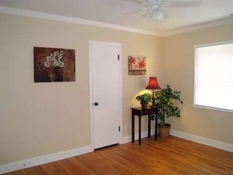 223 White Oak Dr, Durham, NC 27707 photo 14