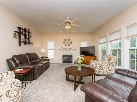 105 Lockheed Cir, Cary, NC 27513 photo 6