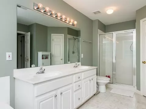 105 Lockheed Cir, Cary, NC 27513 photo 14
