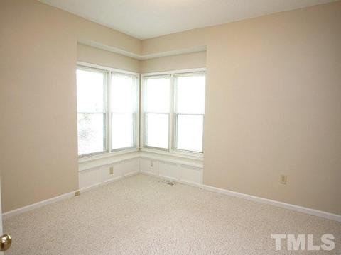 102 Tiercel Ct, Cary, NC 27518 photo 8