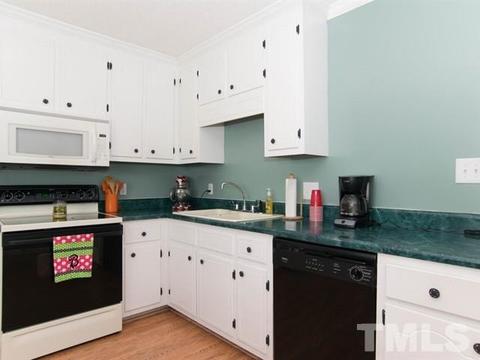 9393 Colonial Dr, Middlesex, NC 27557 photo 6