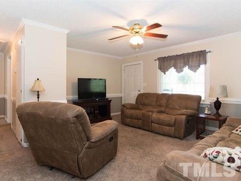9393 Colonial Dr, Middlesex, NC 27557 photo 4