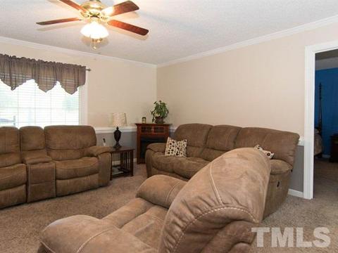 9393 Colonial Dr, Middlesex, NC 27557 photo 5