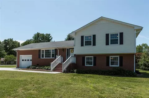 100 Bournemouth Ln, Garner, NC 27529 photo 1