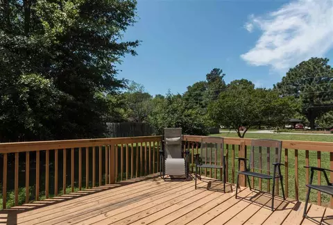 100 Bournemouth Ln, Garner, NC 27529 photo 21