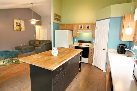 7 Redear Pl, Durham, NC 27703 photo 9